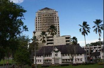 The Apartments At Merdeka Palace Hotel Kuching Dış mekan fotoğraf